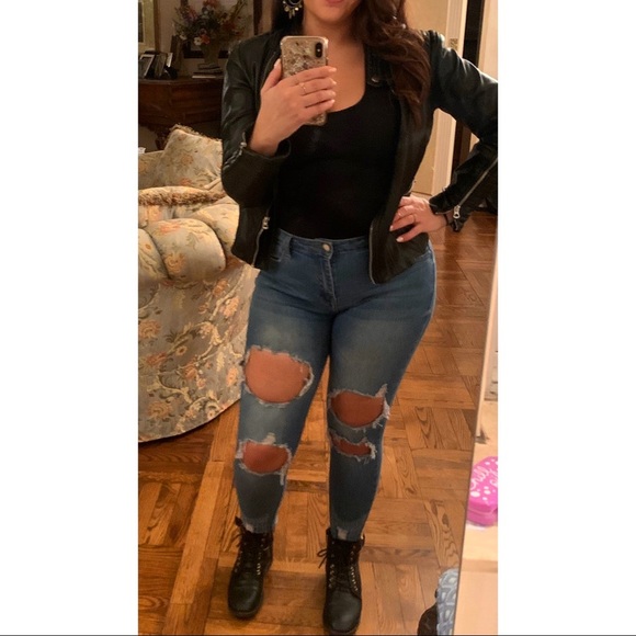 Meet your Posher, Ruby - Picture 7 of 9